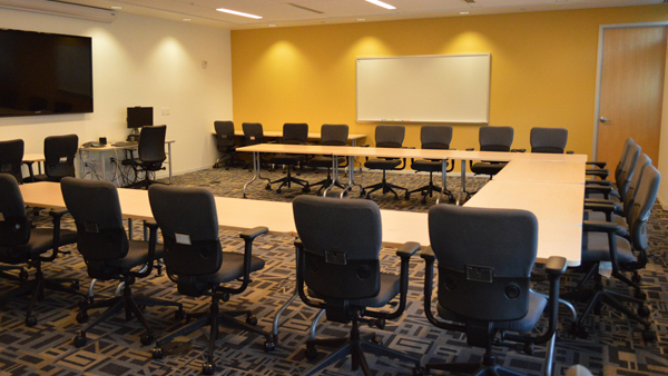 Innovation room seating and tables